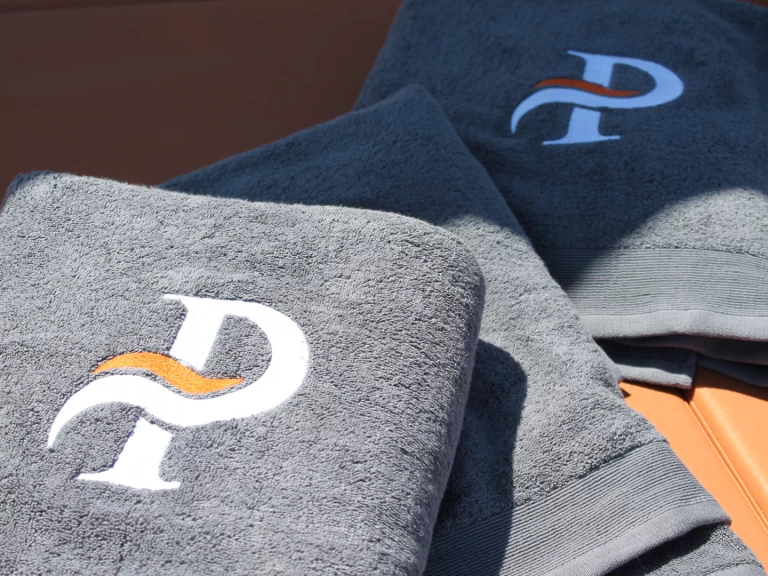 Motorboat to hire Amalfi at the best price