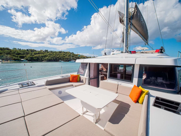 Hire Luxury Yacht with or without skipper Bali Caribbean