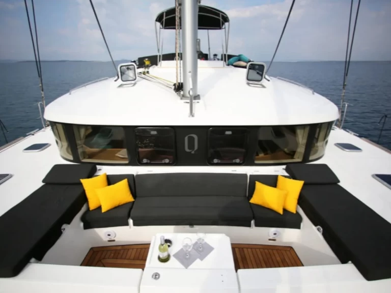 Hire a Lagoon Lagoon 440 Ibiza Town