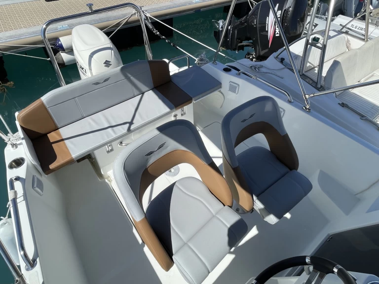 Yacht hire Antibes cheap Flyer 6 SUNdeck