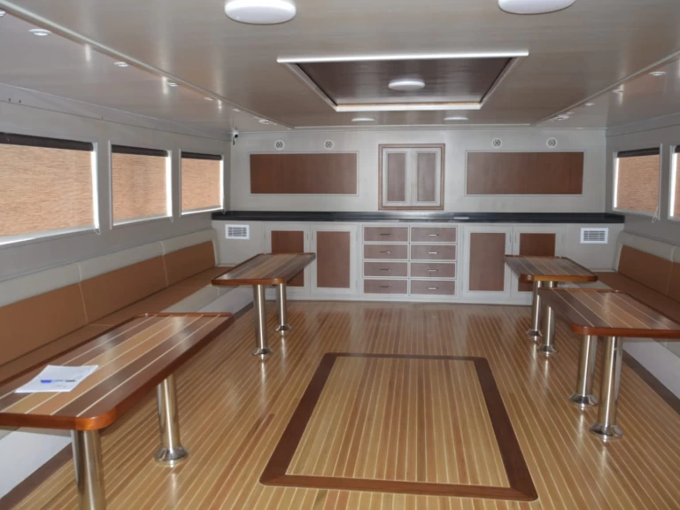 Hire Luxury Yacht with or without skipper Hurghada Hurghada