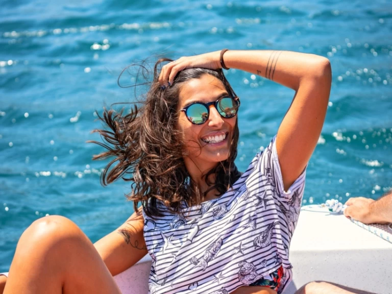 Charter a Pioner Maxi Viking in Sesimbra on Samboat