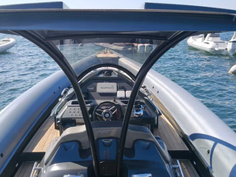 Hire RIB with or without skipper Panamera Yacht Naples