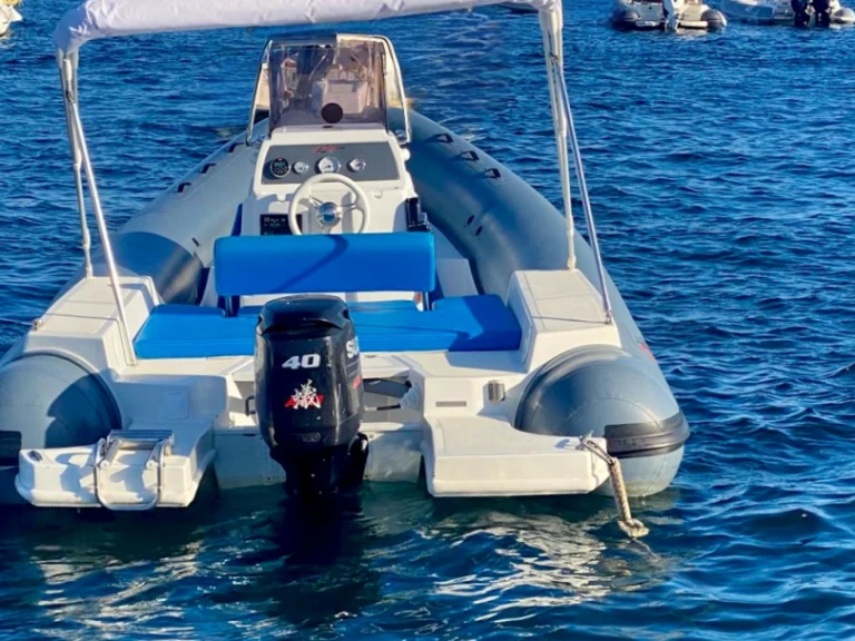 RIB hire in Naples - Panamera Yacht PY 60