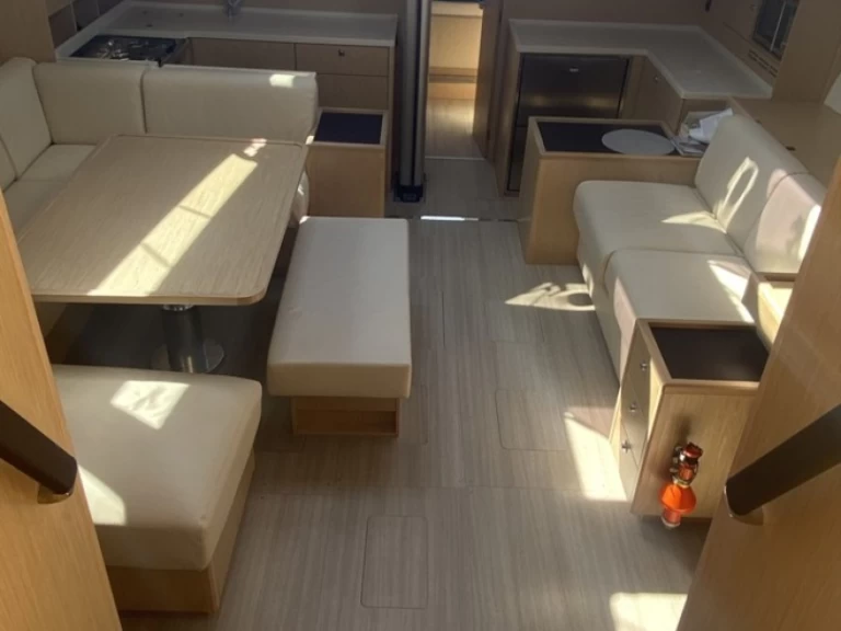 Yacht hire Lávrio cheap Bavaria C57 Style