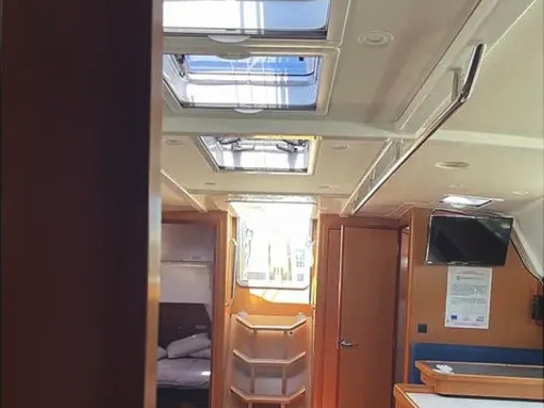 Yacht hire Kos cheap Cruiser 51