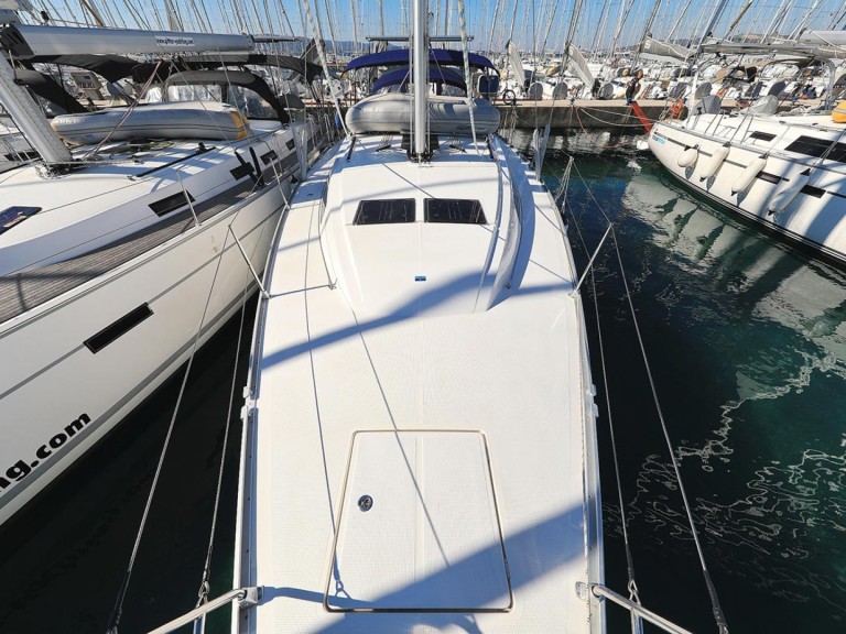 Charter a Bavaria Cruiser 46 in Pula on Samboat