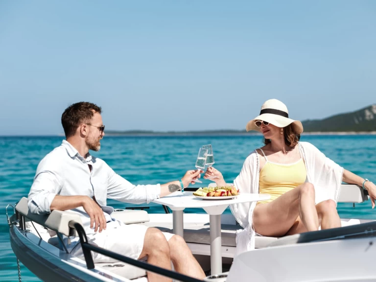 Yacht charter Zaton - Axopar Axopar 29 Sun Top on SamBoat