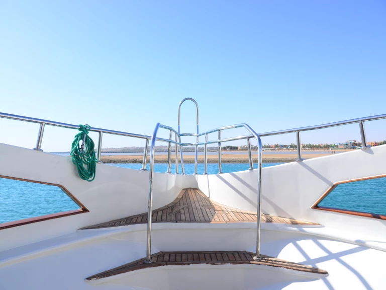 Hire a Hurghada 2004 Hurghada