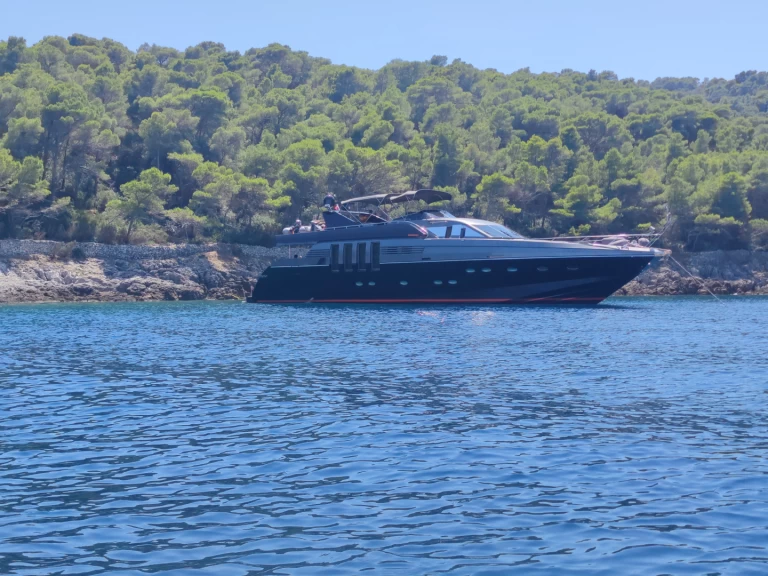 Yacht hire Split cheap 82