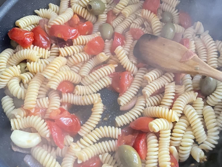 Hire a Halberg-Rassy HR 42 Saint-Tropez