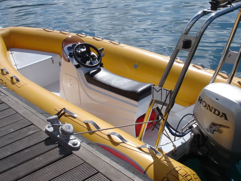 Hire a Searib's 450 Open Sesimbra