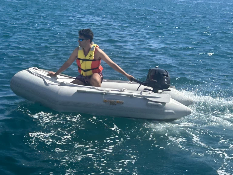 Hire RIB Ocean-Bay with a boat licence