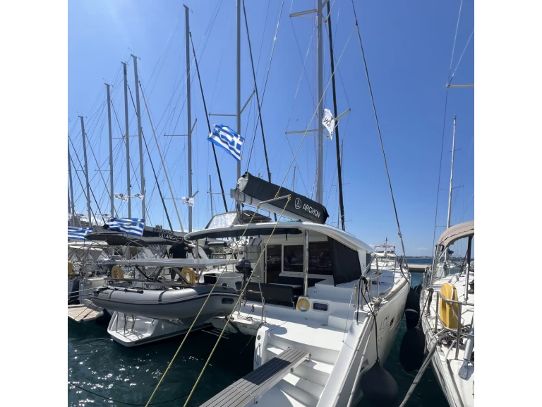 Hire a Lagoon Lagoon 400 S2 Rhodes (City)