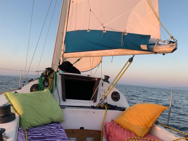 Sailboat to hire Oristano at the best price