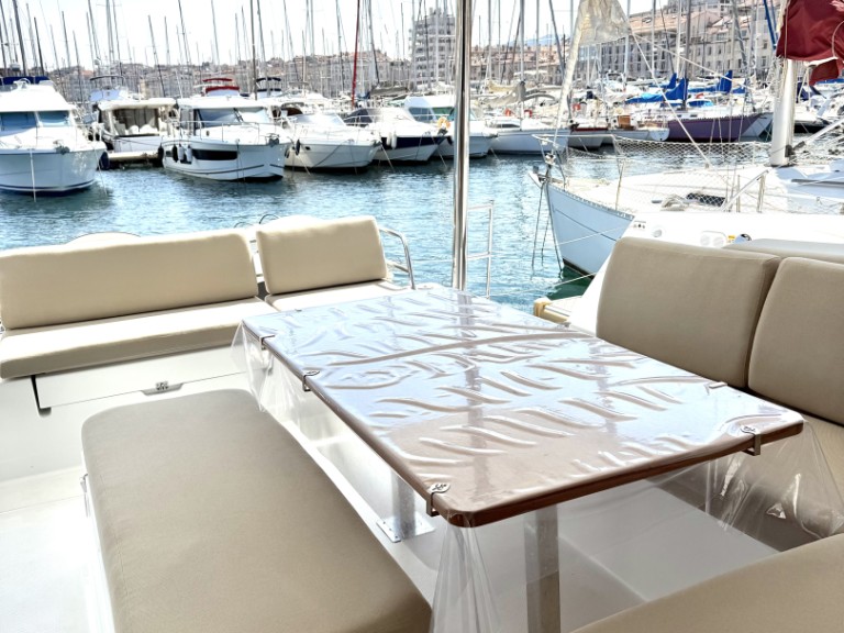 Hire a Fountaine Pajot Elba 45 Marseille