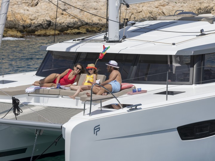 Yacht hire Marseille cheap Astrea 42