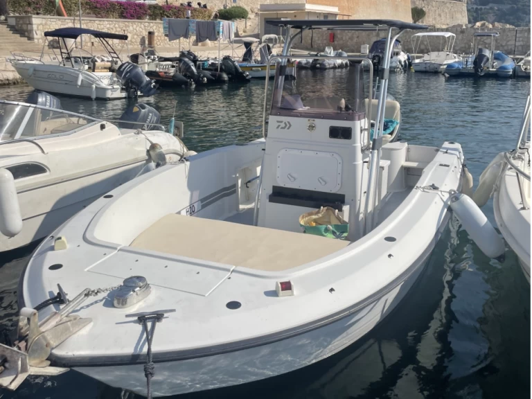 Hire Motorboat with or without skipper Four Winns Mandelieu-la-Napoule