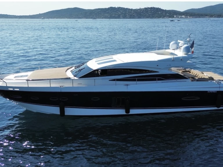 Yacht charter Saint-Tropez - Princess Princess V78 on SamBoat