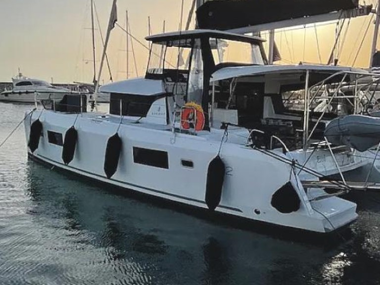 Yacht hire Alimos cheap Lagoon 42