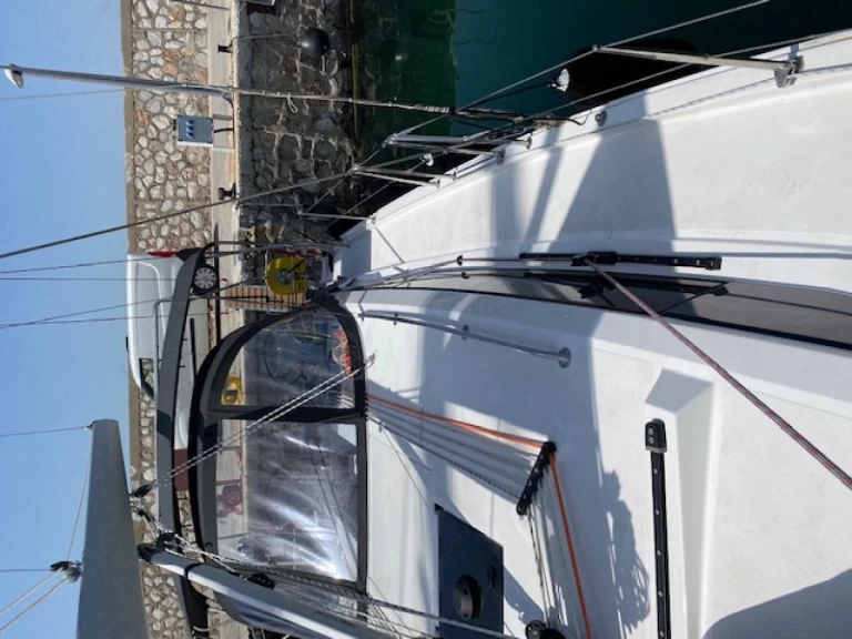 Bavaria Bavaria C42 charter bareboat or skippered in  Alimos