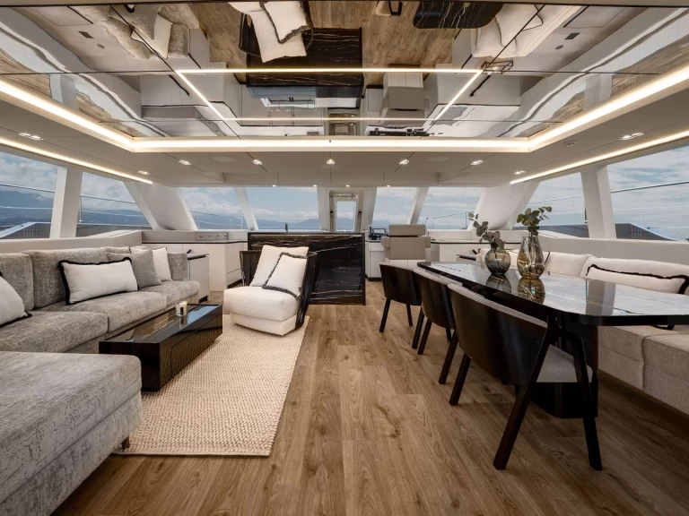 Hire a Sunreef AMILEO Trogir