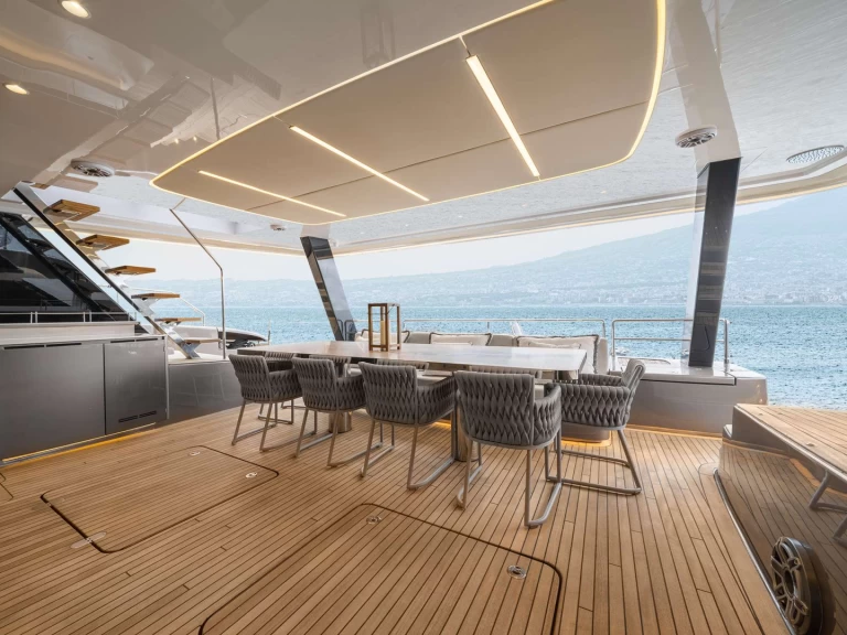 Charter a Sunreef AMILEO in Trogir on Samboat