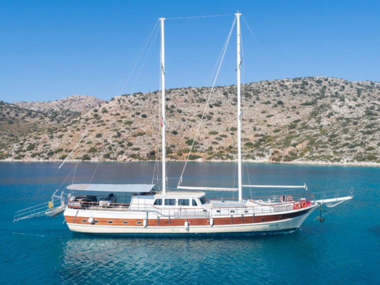Sailboat to hire Bozburun at the best price
