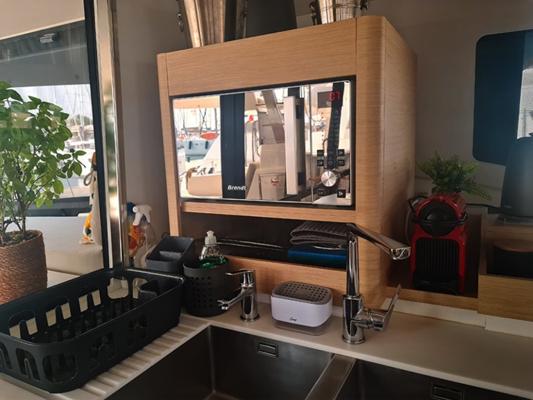 Yacht hire Préveza cheap Aura 51