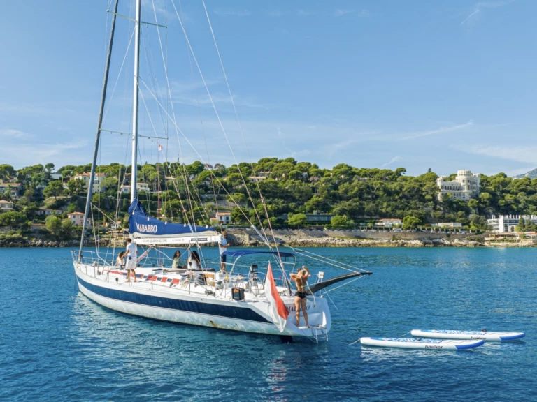 Hire Sailboat CN Yachts with a boat licence