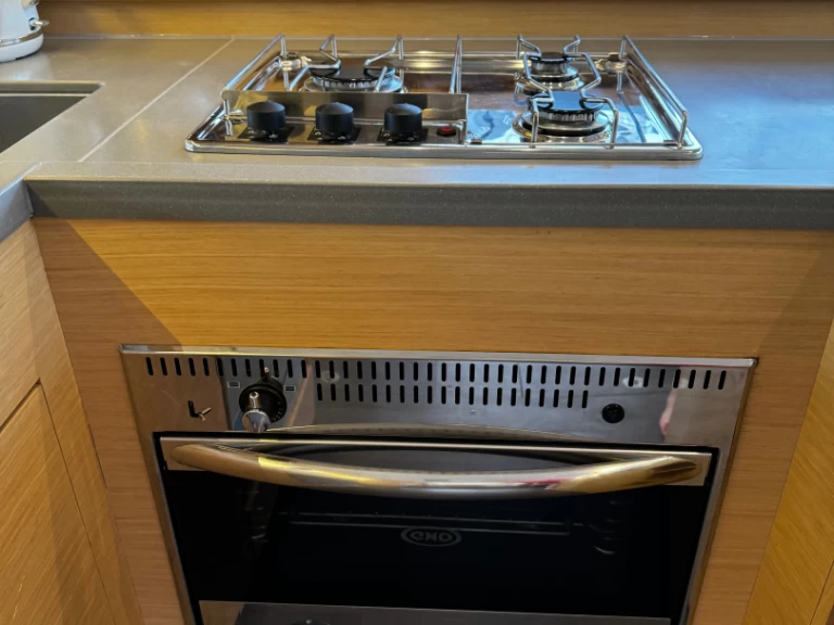 Yacht hire Rogoznica cheap Lagoon 450 F