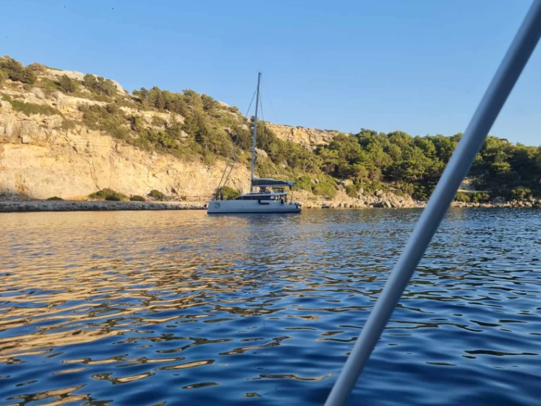 Yacht charter Faliraki - Poseidon Blu Water 170 on SamBoat