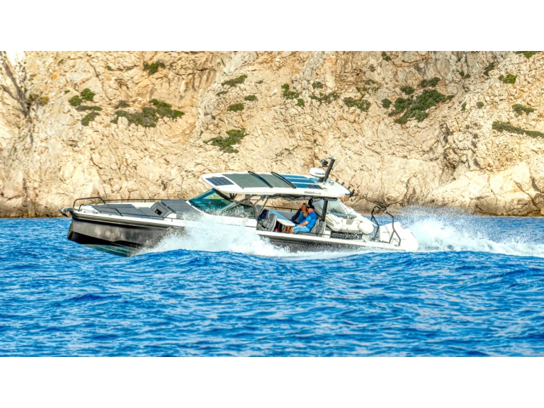 Yacht hire Paros (Island) cheap Axopar 37 Sun-Top