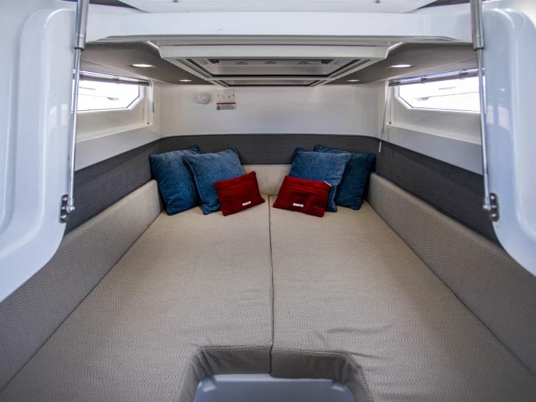 Motorboat hire in Paros (Island) - Axopar Axopar 37 Sun-Top