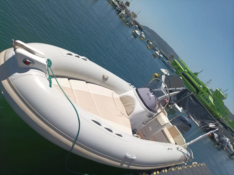 Motorboat hire in Setúbal - Silver-Marine Phonix 650