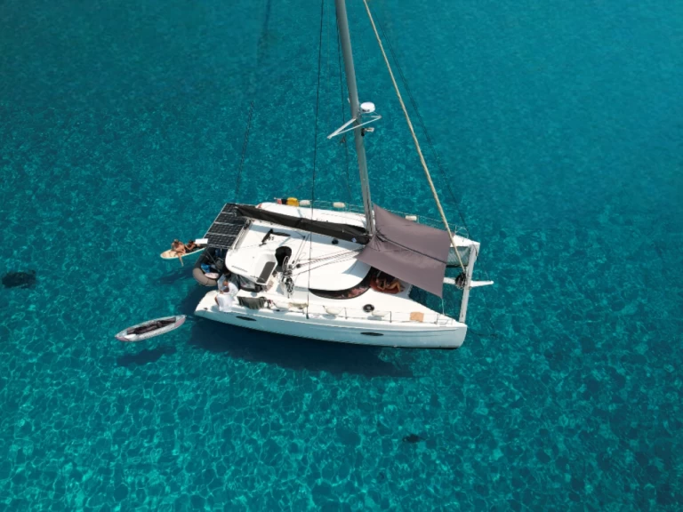 Hire Catamaran with or without skipper Fountaine Pajot Hyères
