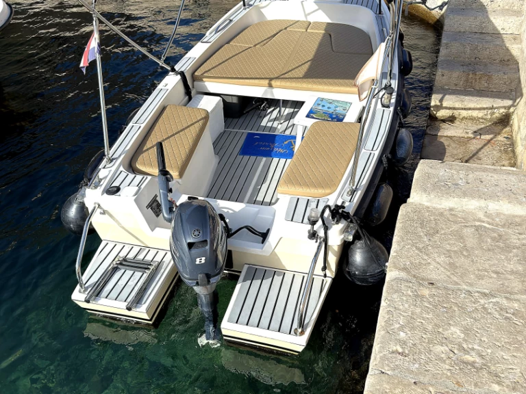 Yacht charter Dubrovnik - Fortis 505 on SamBoat