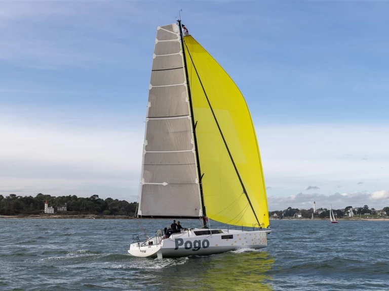 Hire Sailboat Pogo Structures with a boat licence