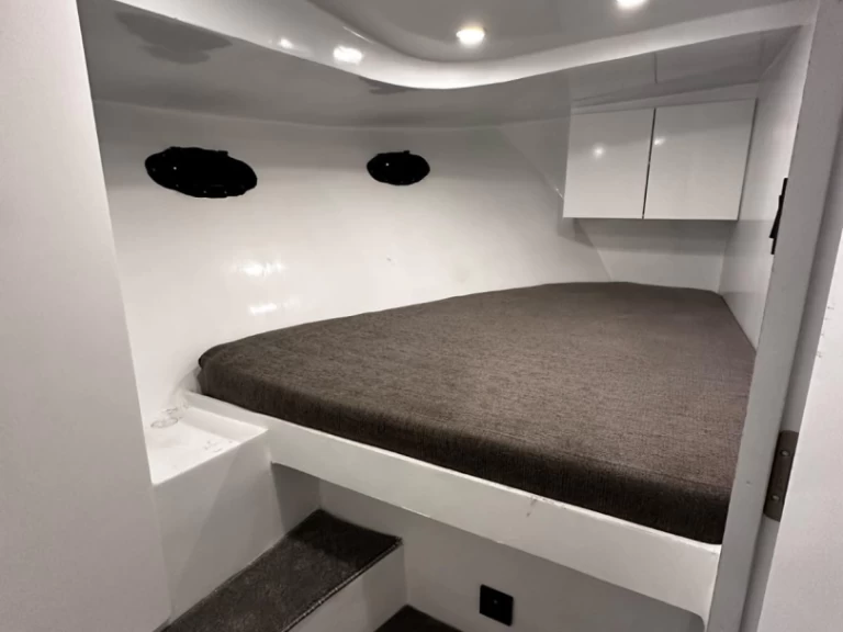 Hire Luxury Yacht Princess with a boat licence