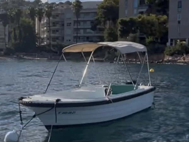 Hire a Polyester Yacht Marion 500 classic Palma de Mallorca