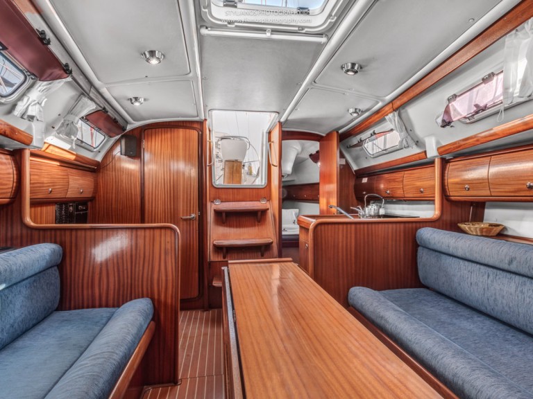 Yacht charter Gouvia - Bavaria Bavaria 32 on SamBoat