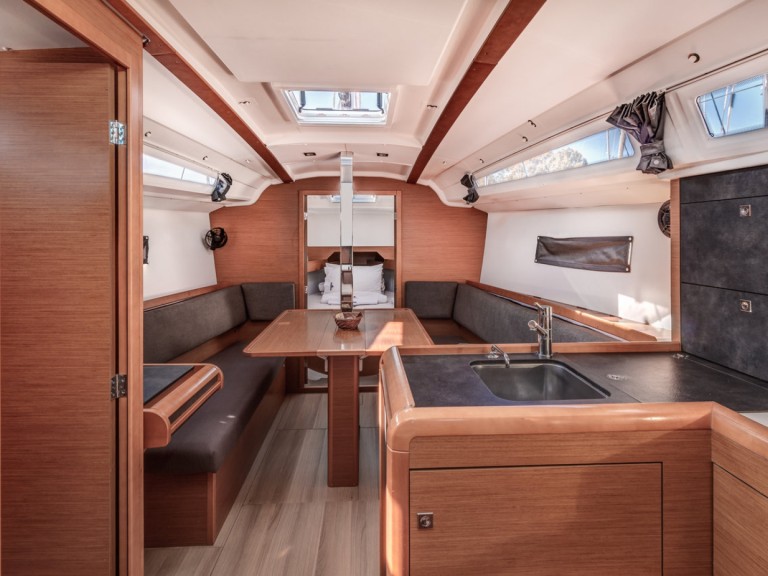 Yacht hire Gouvia cheap Sun Odyssey 349