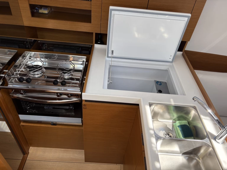 Jeanneau Sun Odyssey 380 charter bareboat or skippered in  Porto di Salerno