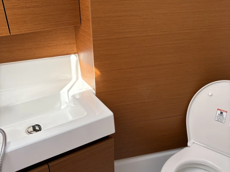 Jeanneau Sun Odyssey 380 charter bareboat or skippered in  Porto di Salerno