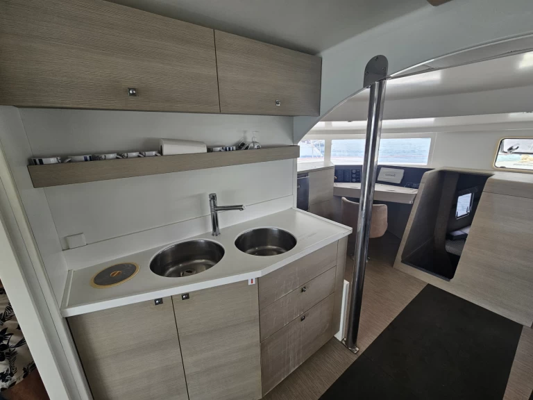 Hire a Neel Neel 45 Le Gosier