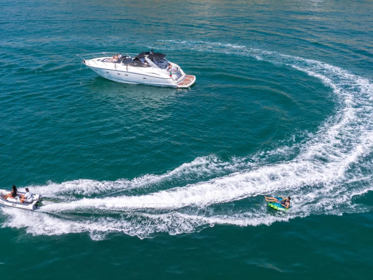 Yacht hire Vilamoura cheap Portofino 46