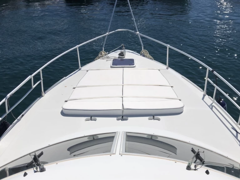 Yacht hire Procida cheap Clanship 34 fly