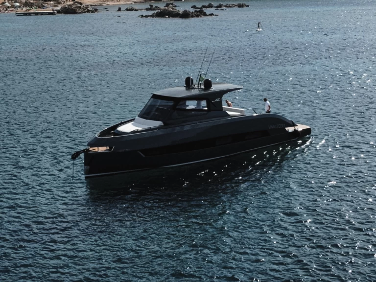 Motorboat hire in Poltu Quatu - mandayacht S05.3