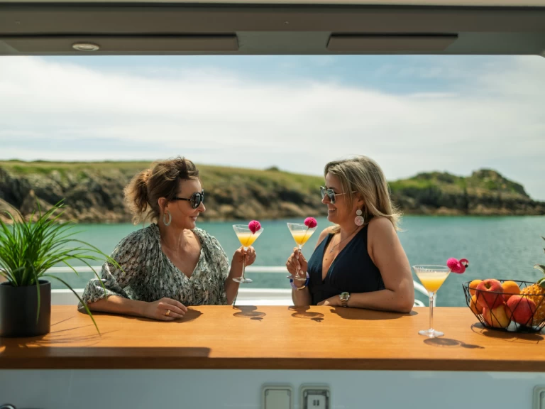 Hire a  Leen 56 Le Marin