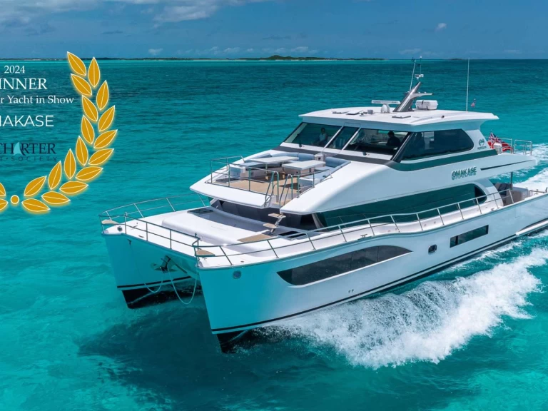 Luxury Yacht to hire Road Town at the best price